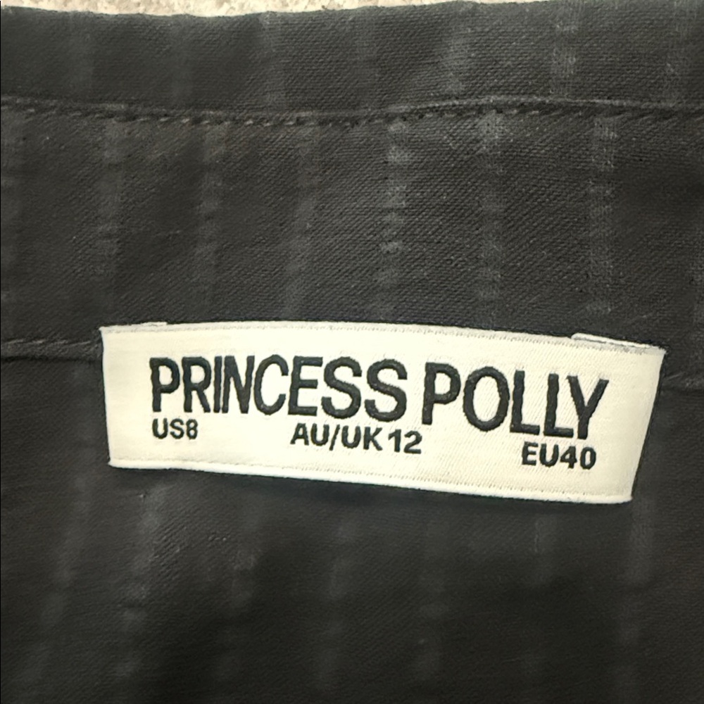 Princess Polly Button Up - Picture 2 of 4
